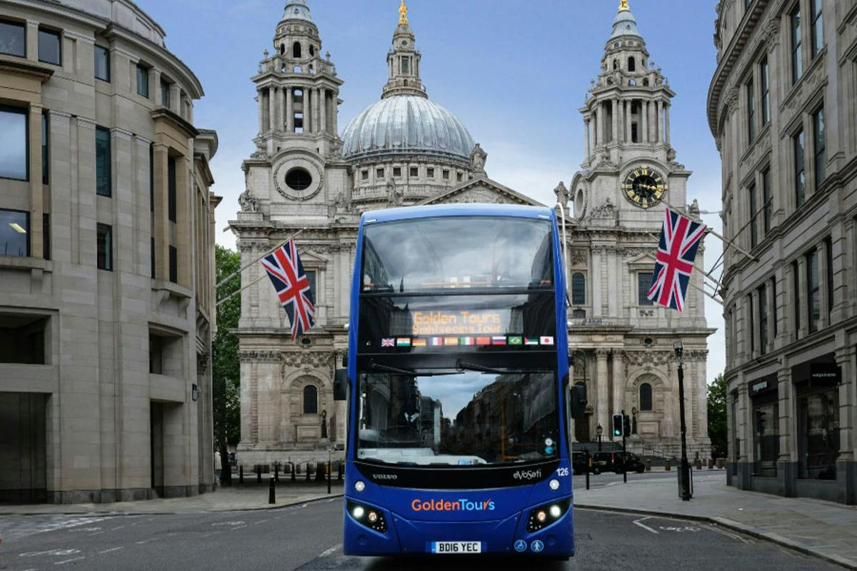 London: Hop-on Hop-off Bus Tour + Audio Guide - Photo 1 of 7